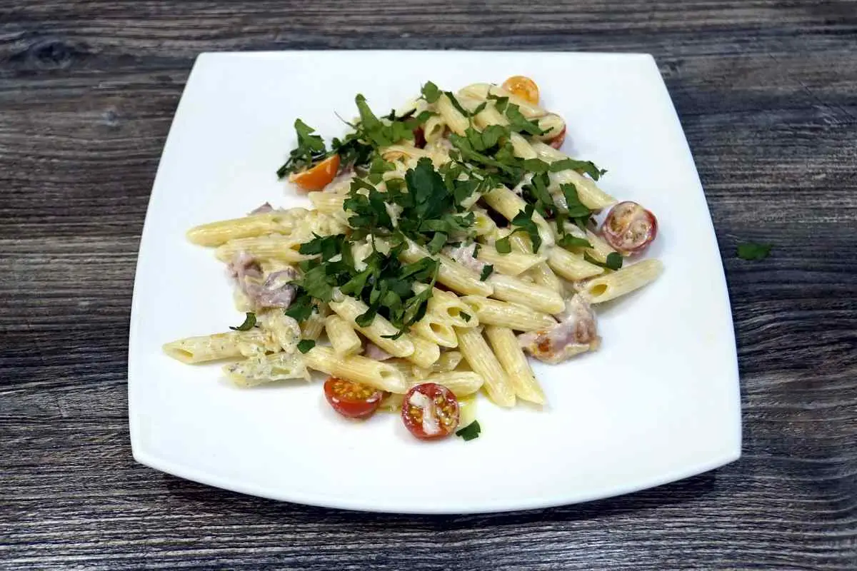 Пенне с голубым сыром